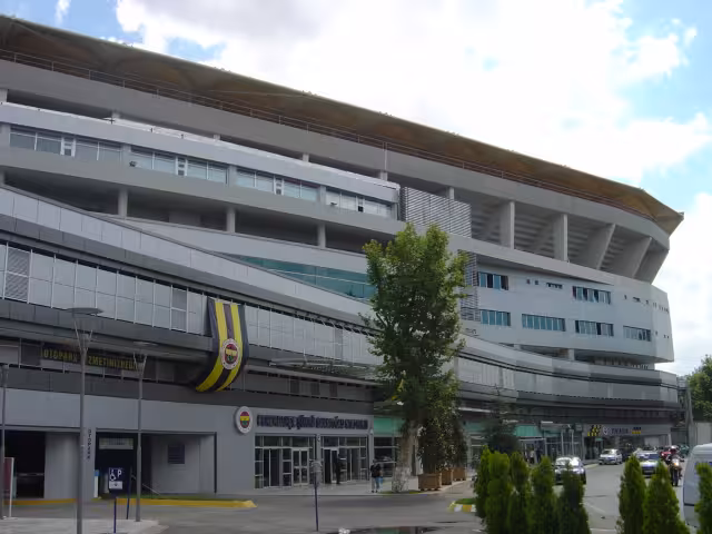 Chobani Stadyumu Fenerbahçe Şükrü Saracoğlu Spor Kompleksi — Futbol Sahaları, Kadıköy · fotoğraf 5