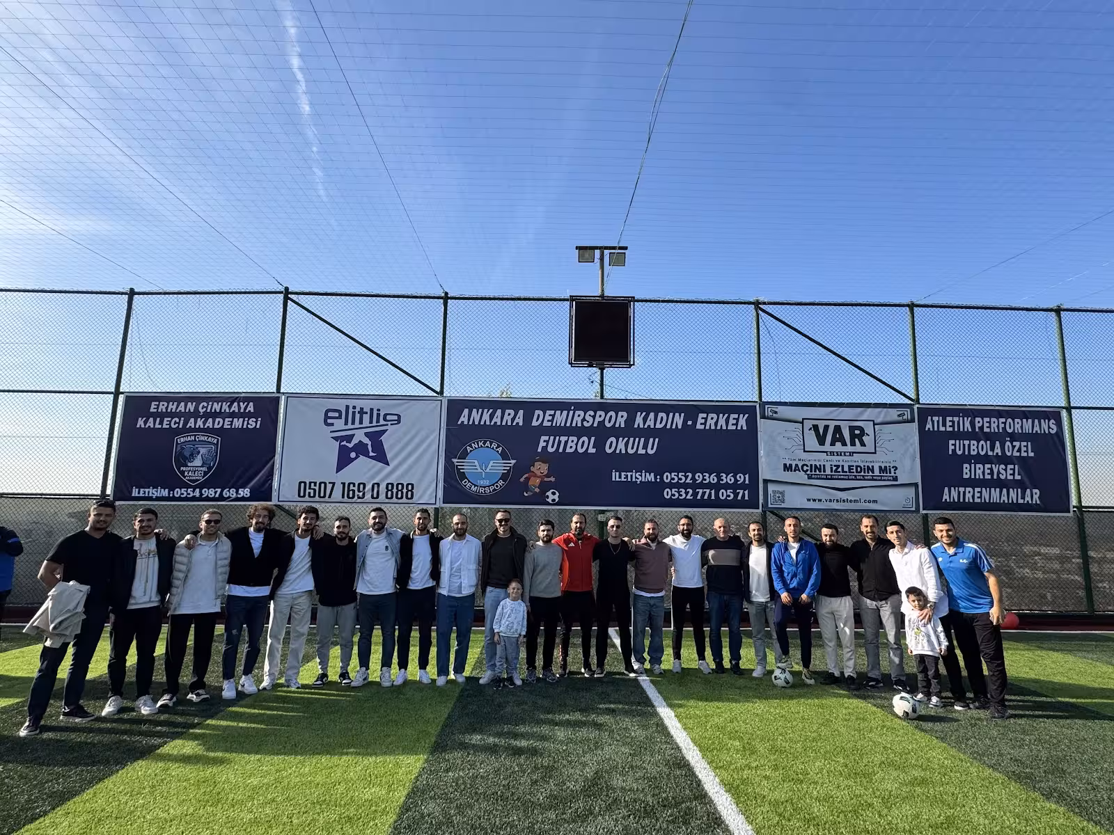 50.Yıl Halı Saha GGA Arena — Futbol Sahaları, Çankaya · fotoğraf 3