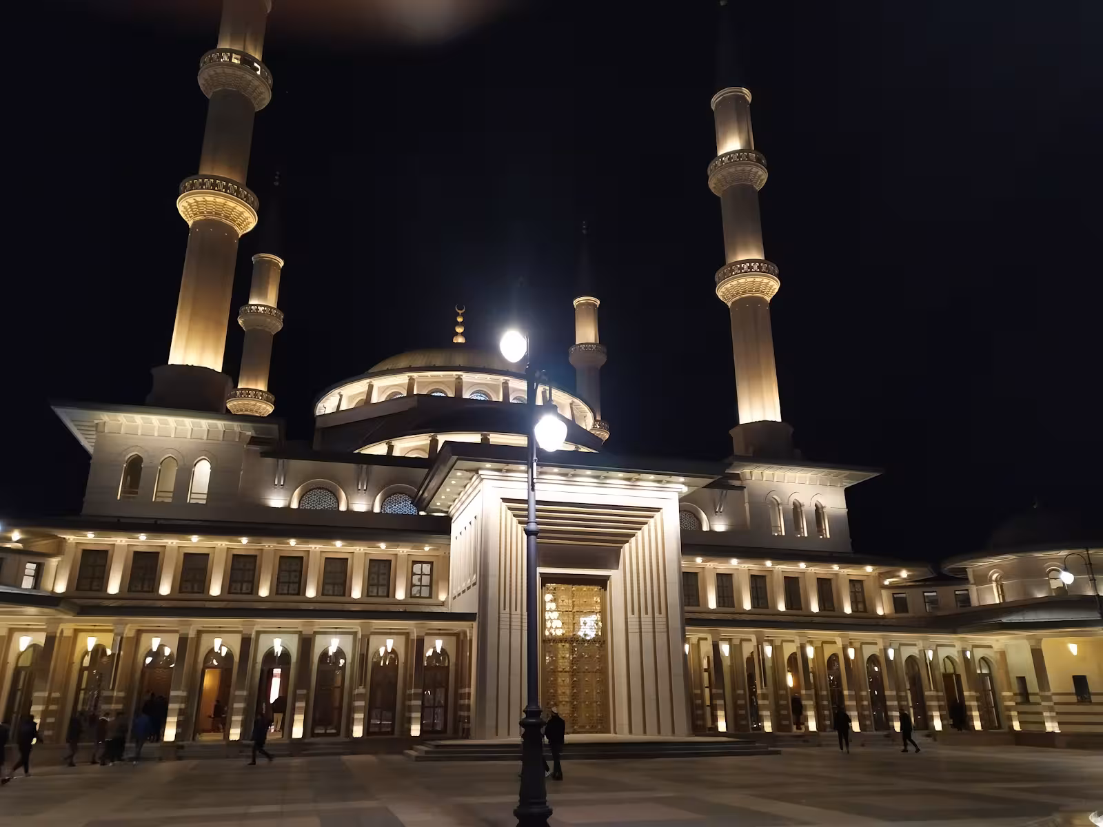 Beştepe Kongre ve Kültür Merkezi — Kongre Merkezleri, Yenimahalle · fotoğraf 5