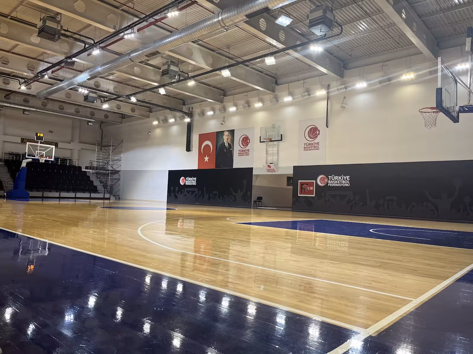 Ankara Spor Salonu — Spor Salonları Ve Arenalar, Altındağ · fotoğraf 2
