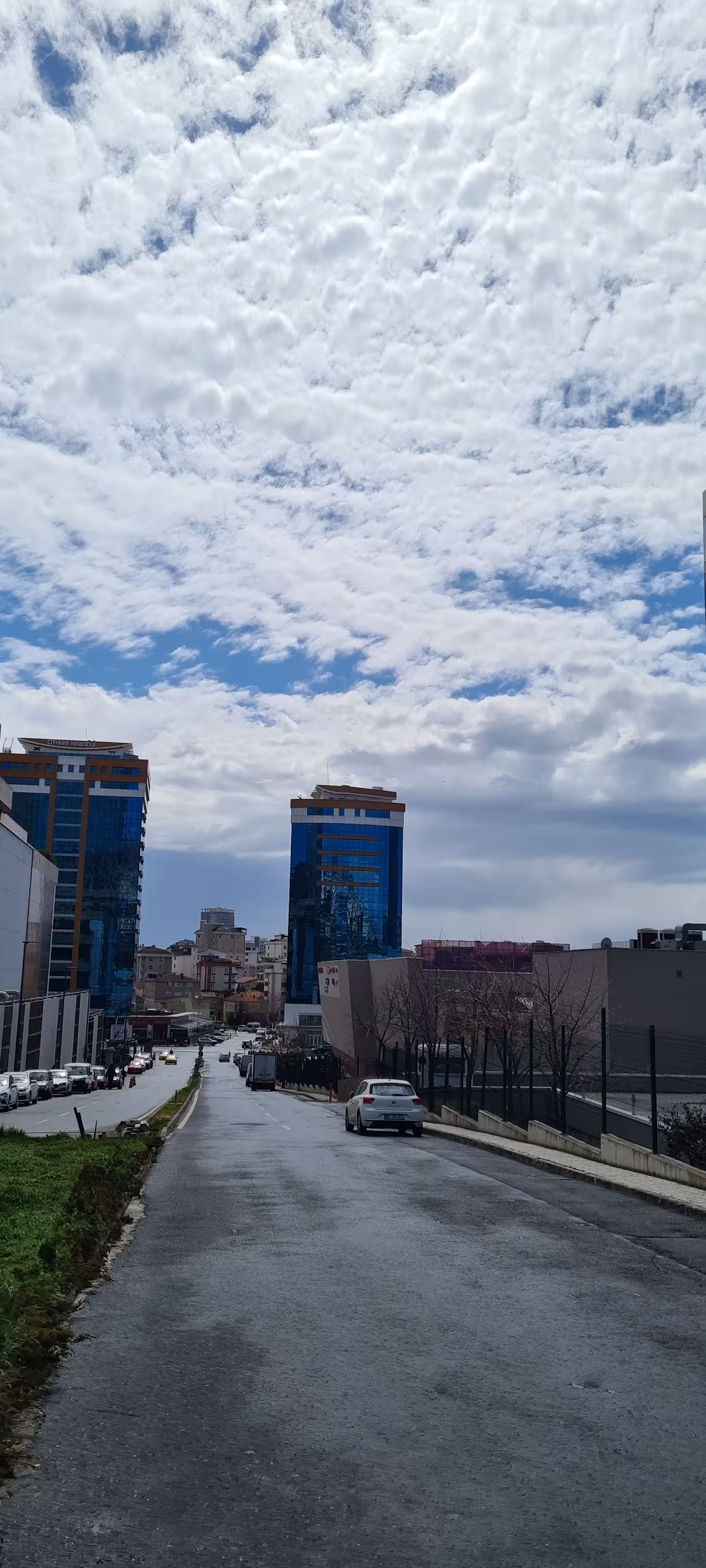 Ofisim İstanbul İş Merkezi Yöneticiliği — Ofis Ve İş Merkezleri, Maltepe · fotoğraf 3