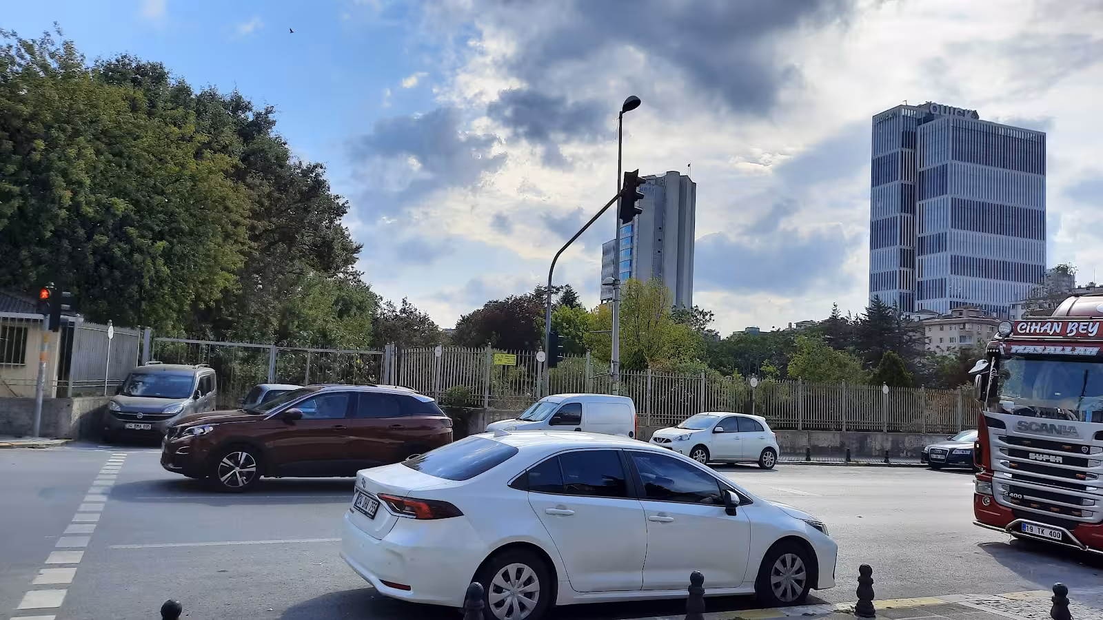 OFIS ATAŞEHIR — Ofis Ve İş Merkezleri · fotoğraf 2