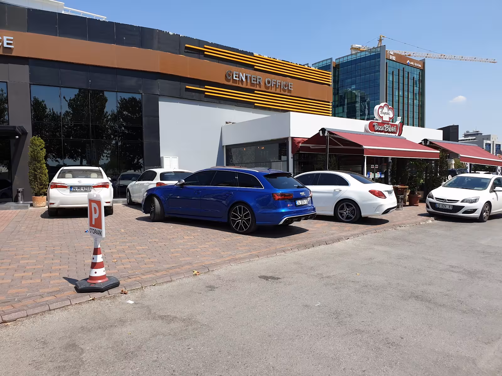 Center Office | İzmir Sanal Ofis, Hazır Ofis ve Toplantı Odası Kiralama — Ofis Ve İş Merkezleri, Bayraklı · fotoğraf 5
