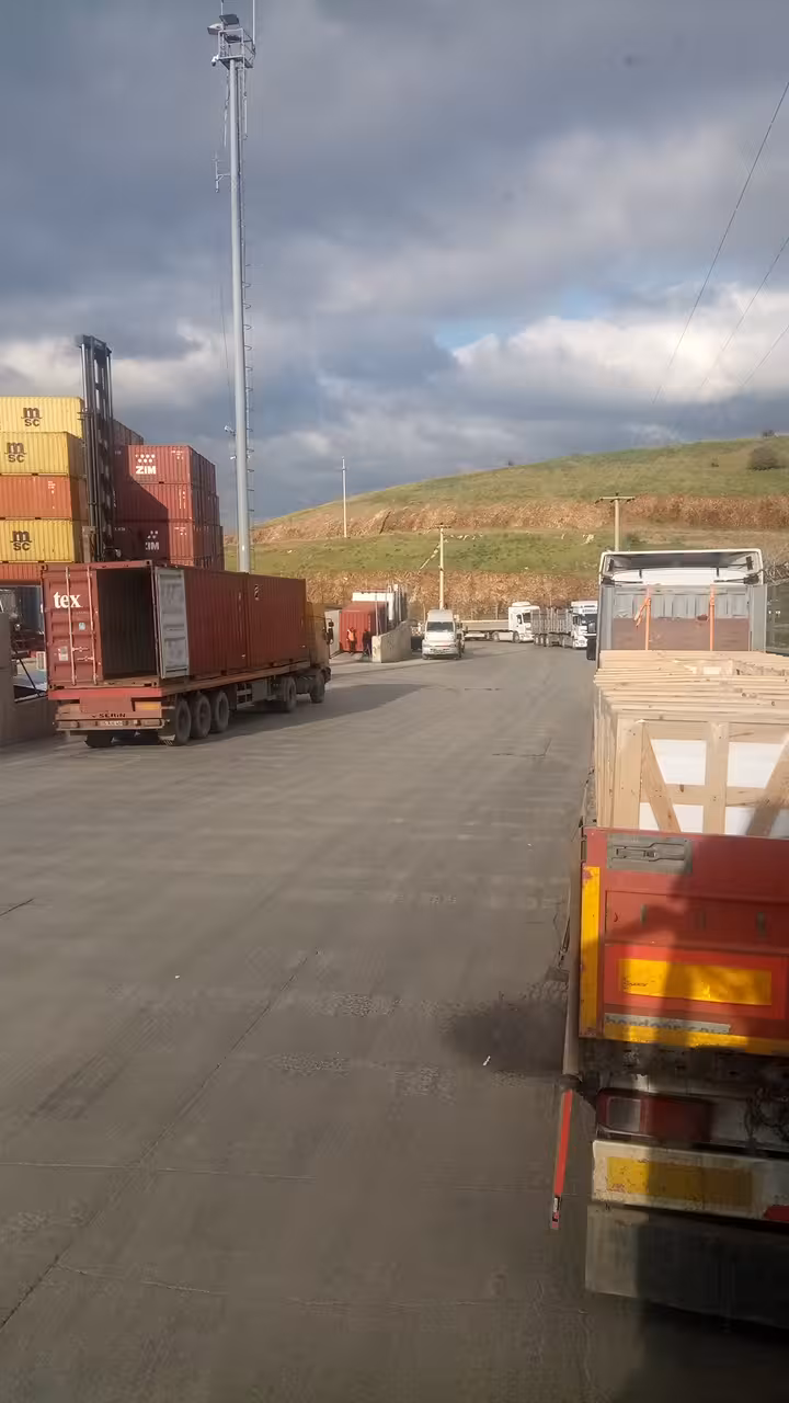 Nemport Liman İşletmeleri — Limanlar, Aliağa · fotoğraf 3
