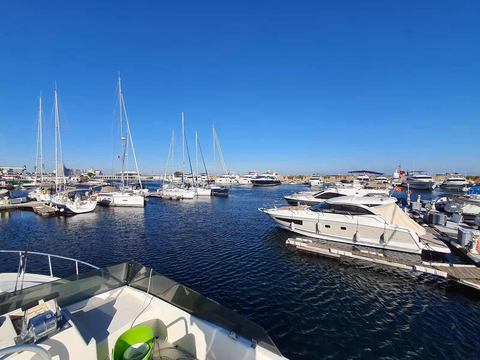 Ataköy Marina ve Yat İşletmeleri A.Ş. — Marinalar, Bakırköy · fotoğraf 2