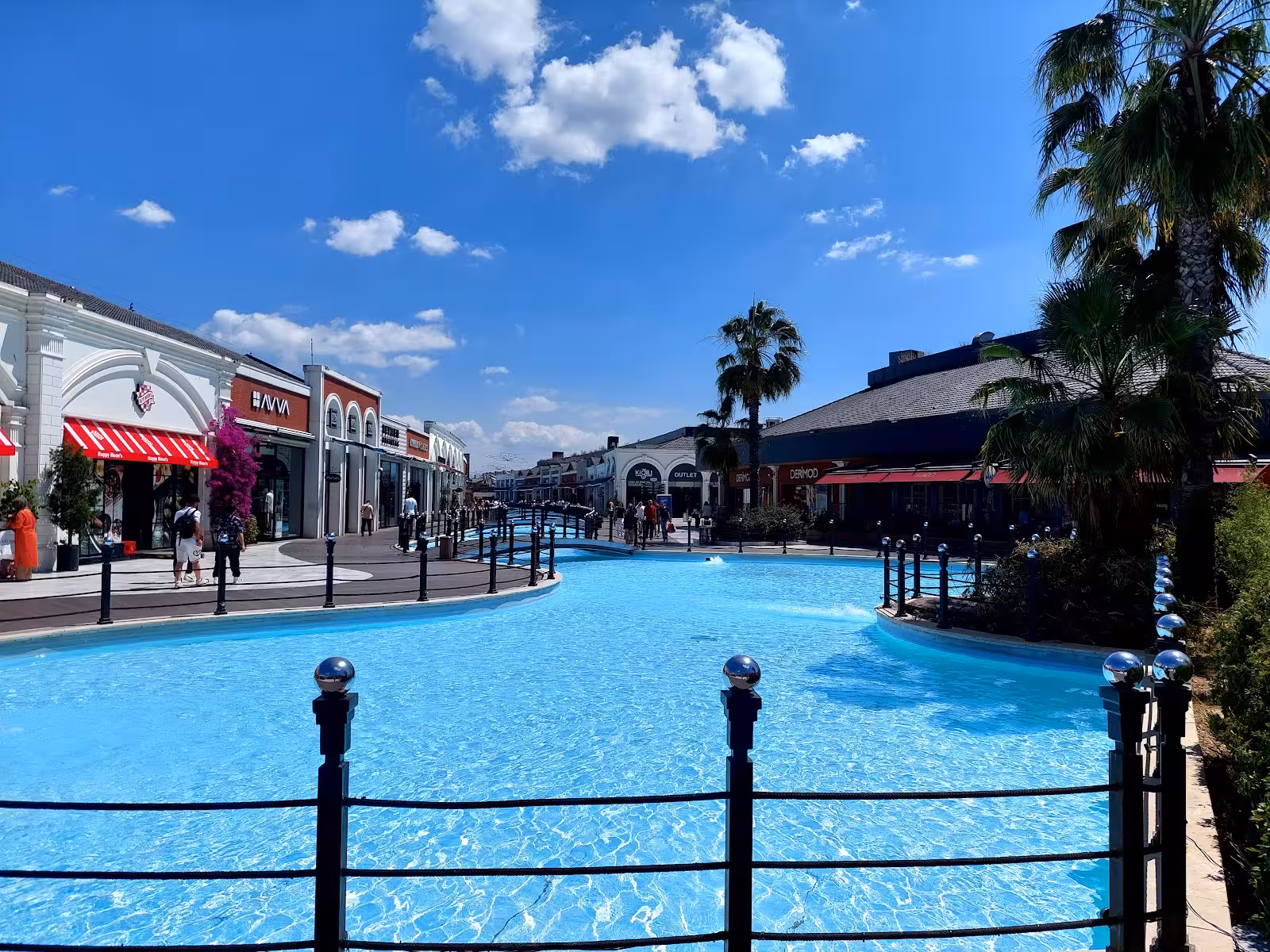 Viaport Marina Yat Limanı — Marinalar, Tuzla · fotoğraf 1