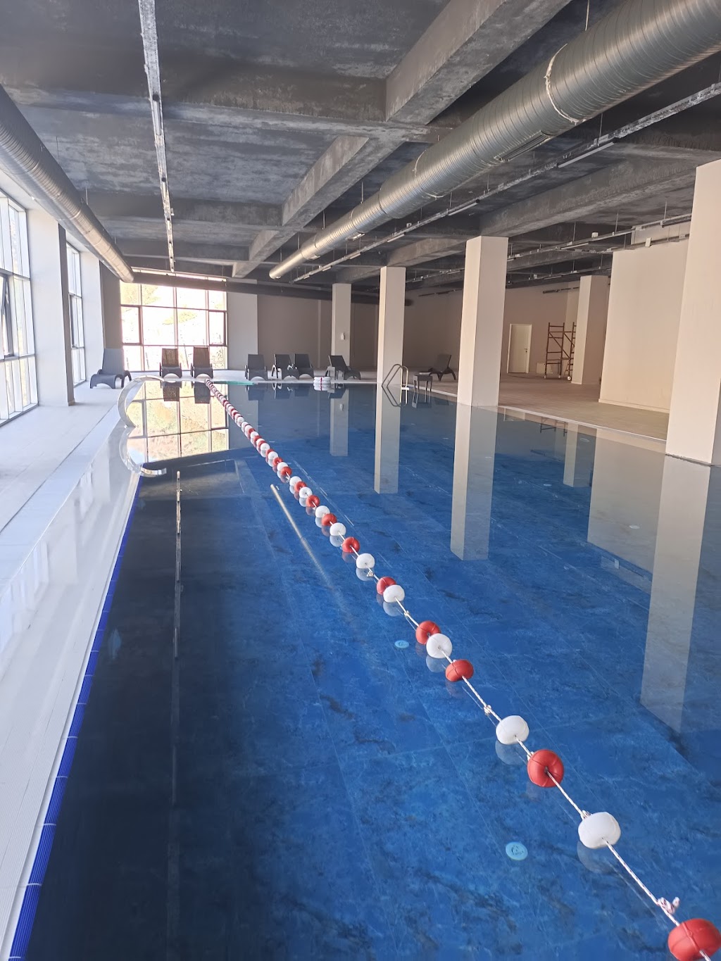 Santorini Fitness Salonu ve Yüzme Havuzu
