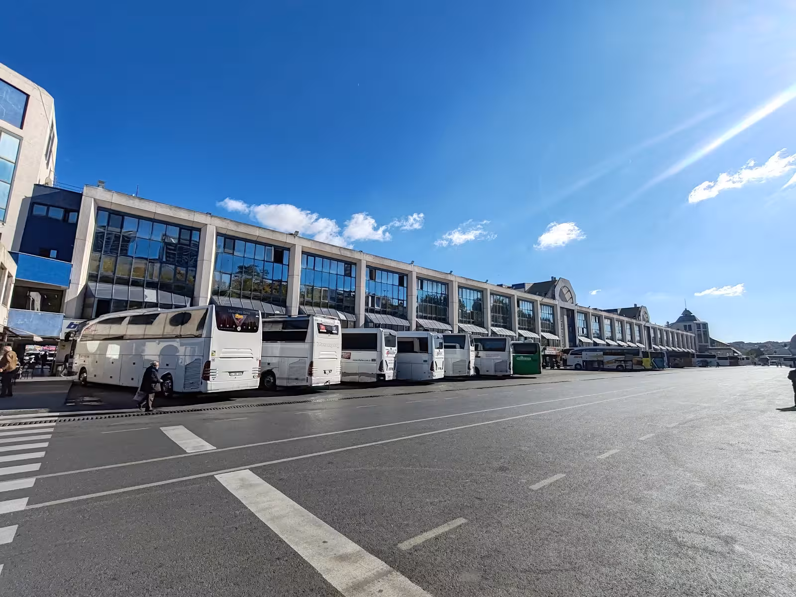 Esenler Otogarı — Otobüs Terminalleri · fotoğraf 1