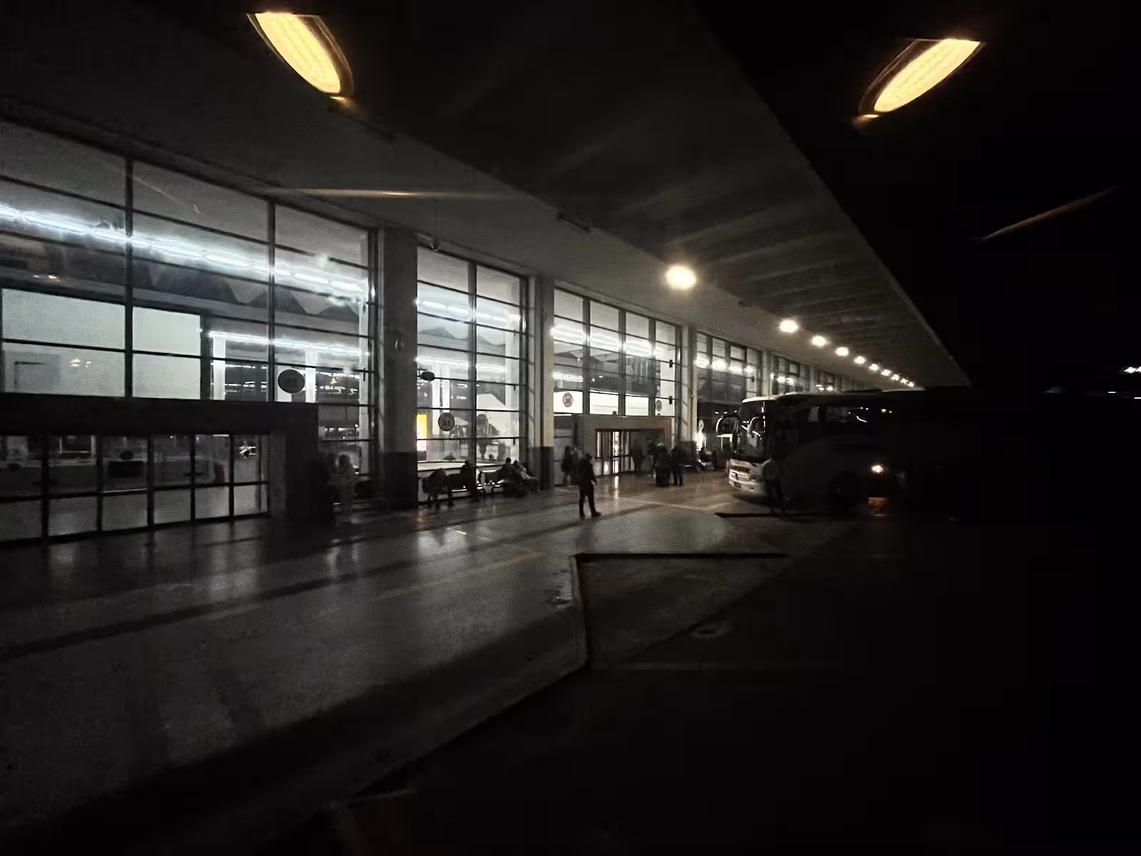 Aşti Otogar — Otobüs Terminalleri, Yenimahalle · fotoğraf 5