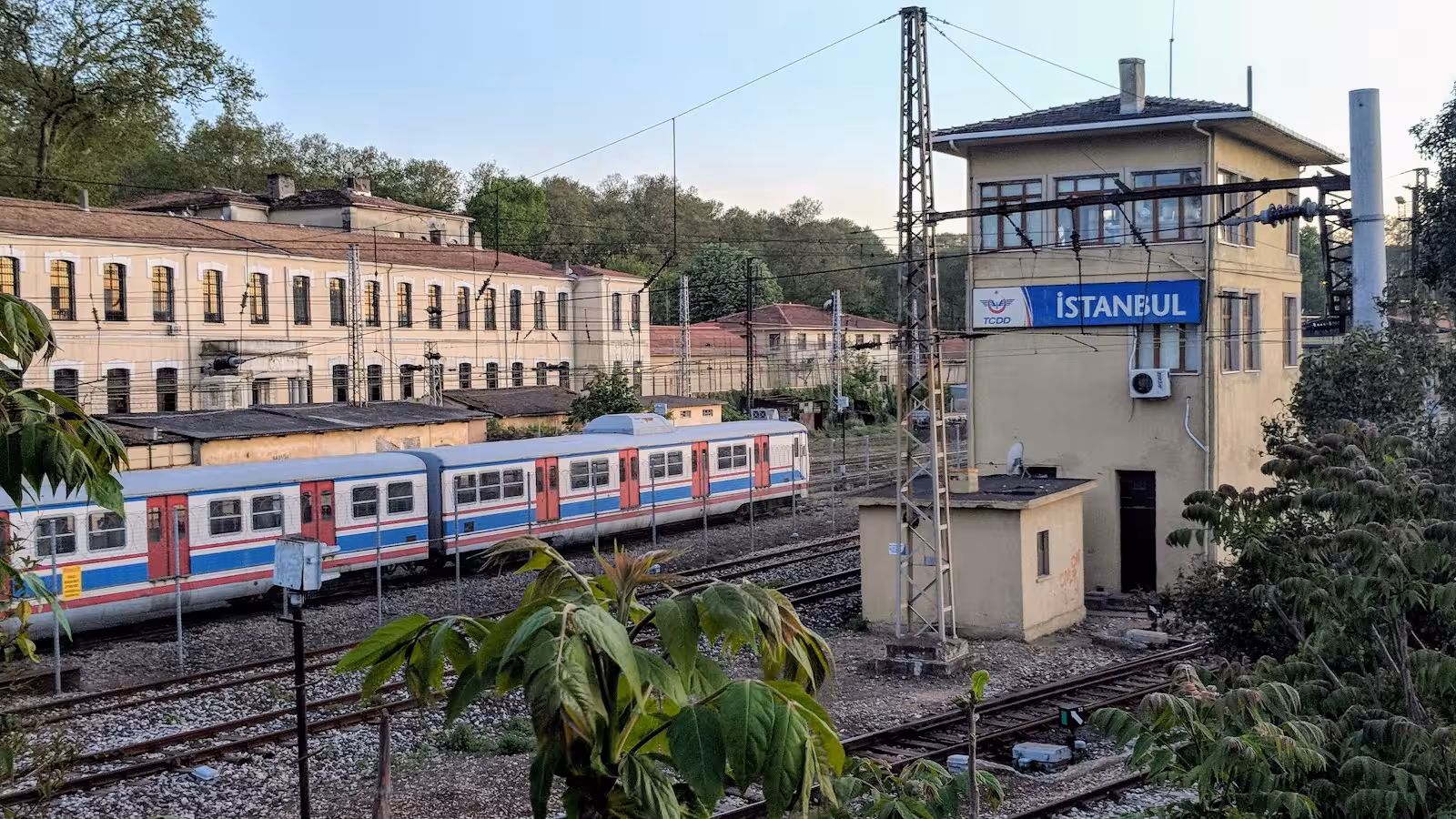 Tcdd — Tren İstasyonları, Fatih · fotoğraf 5