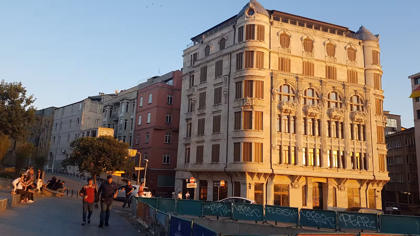 Şişhane Katlı Otopark — Otoparklar, Beyoğlu · fotoğraf 4