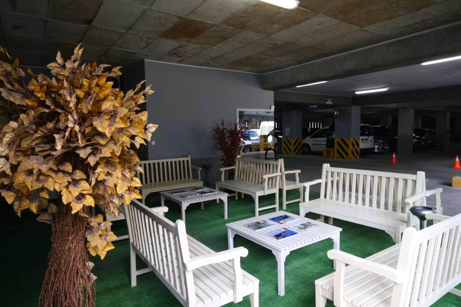 Susuzlu Katlı Otopark — Otoparklar, Konak · fotoğraf 4