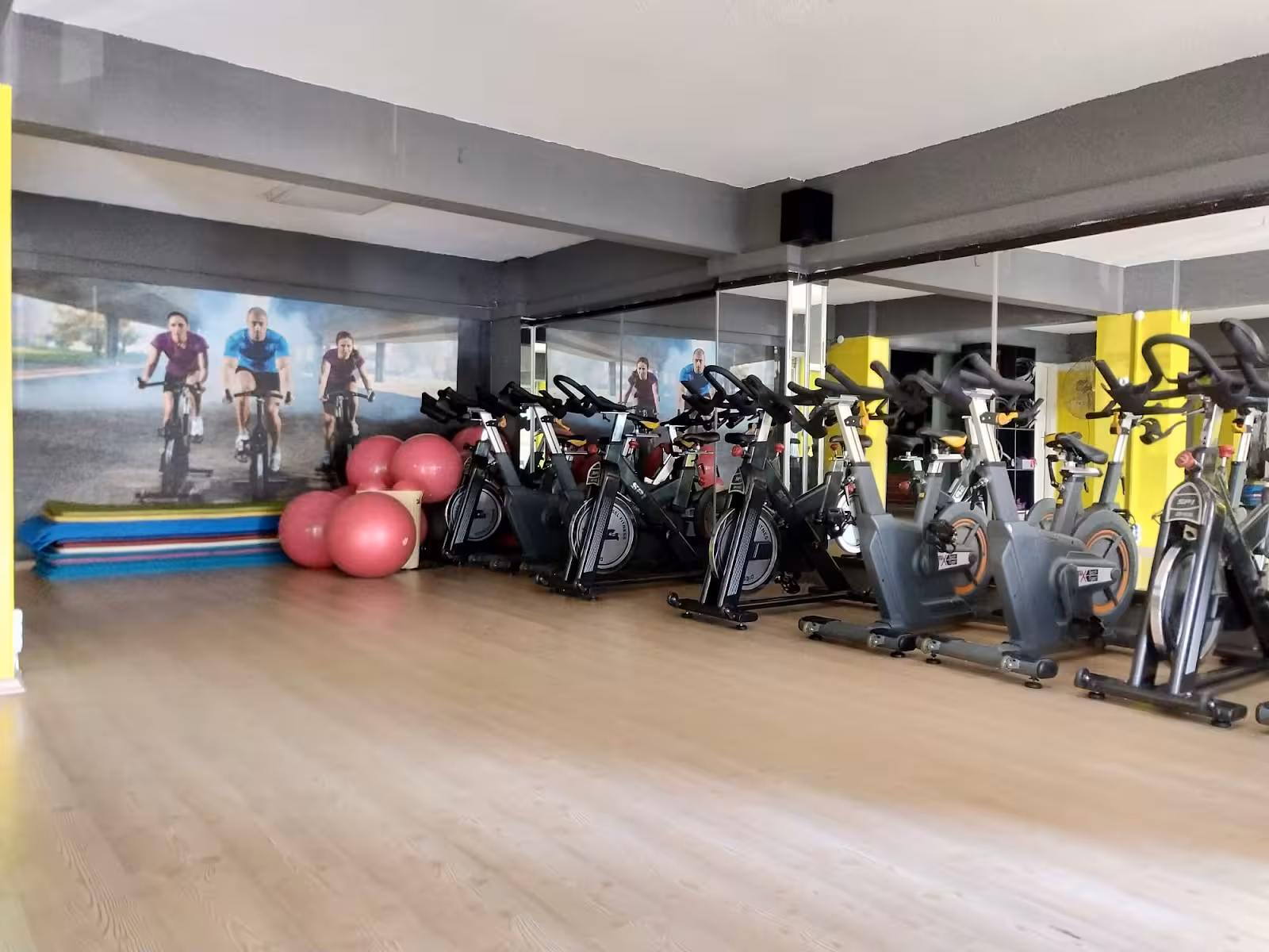 Istanbul Fitness A — Fitness · fotoğraf 2