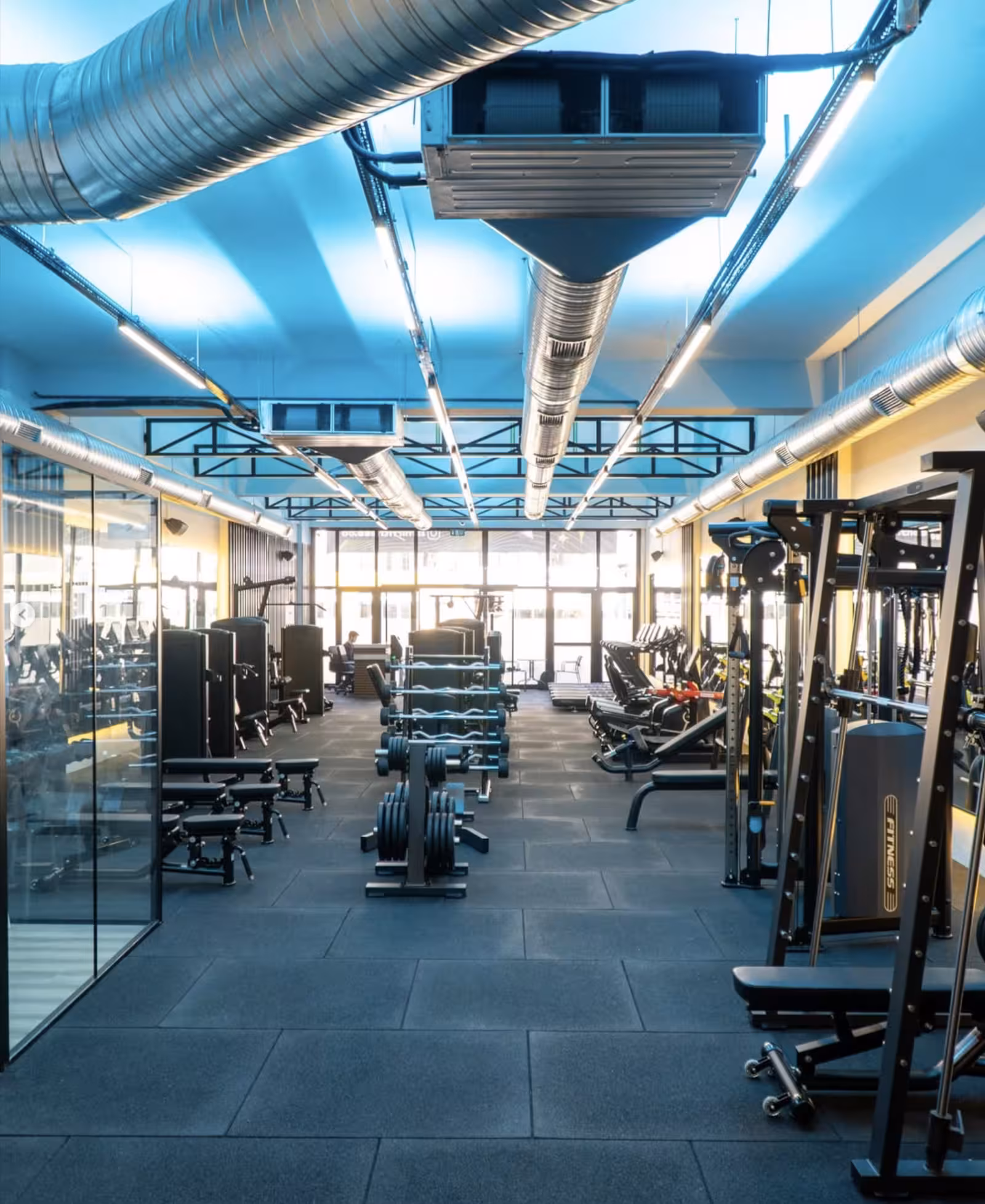 İzmir Fitness Co. — Fitness, Buca · fotoğraf 1