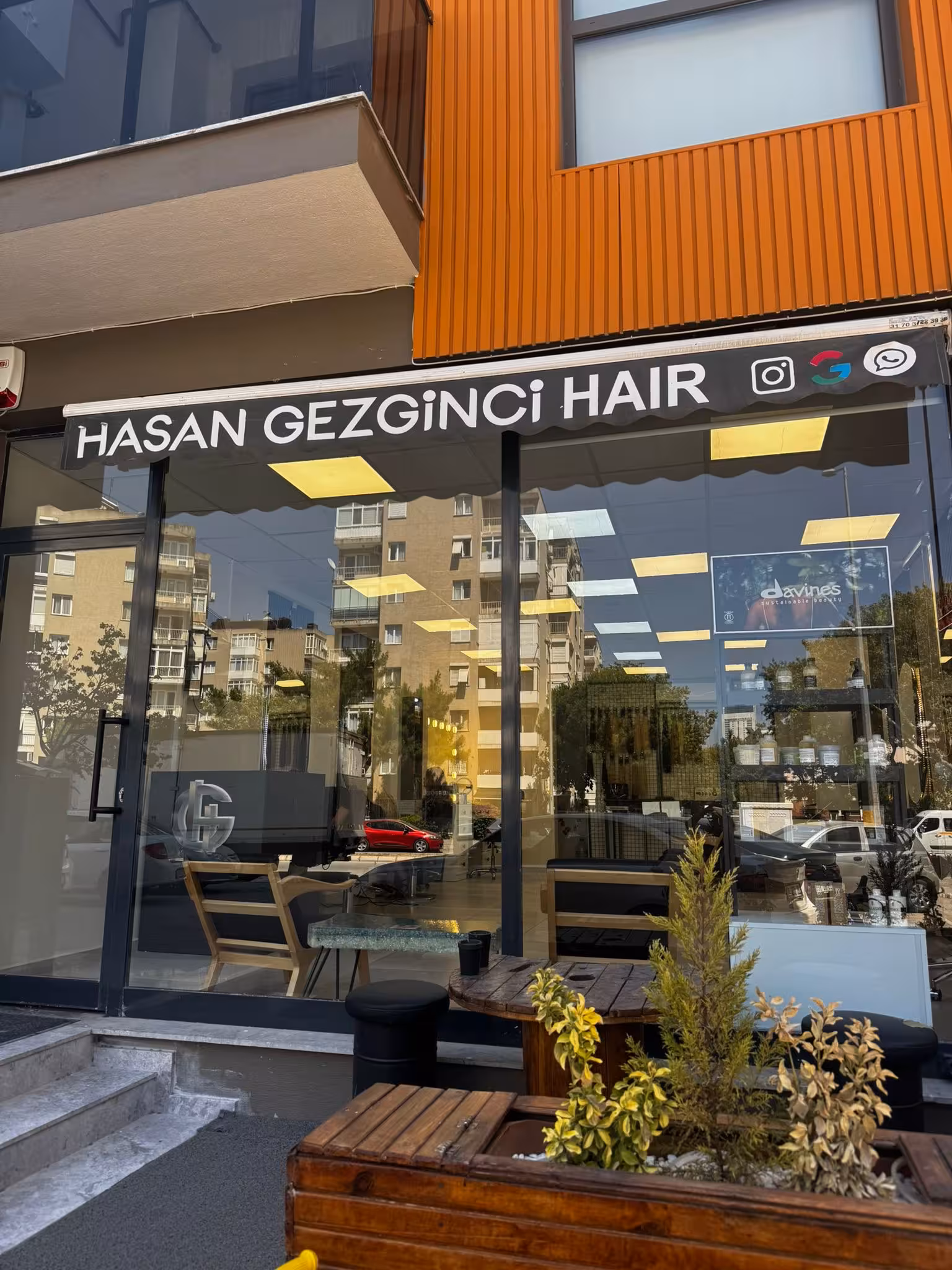 Hasan Gezginci Kuaför – İzmir Nano Kaynak & Profesyonel Saç Renklendirme Uzmanı — Kuaförler, Bayraklı · fotoğraf 4