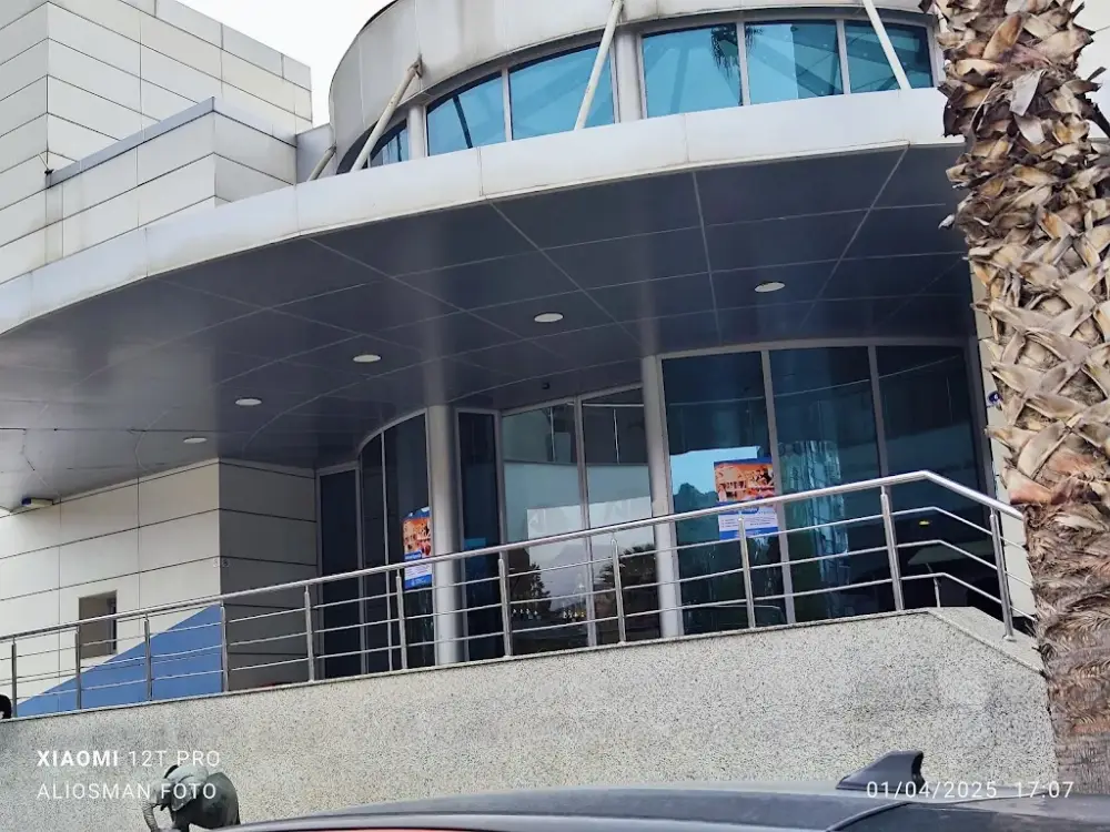 Arkas Spor Kulübü — Yüzme Havuzları, Karşıyaka · fotoğraf 4