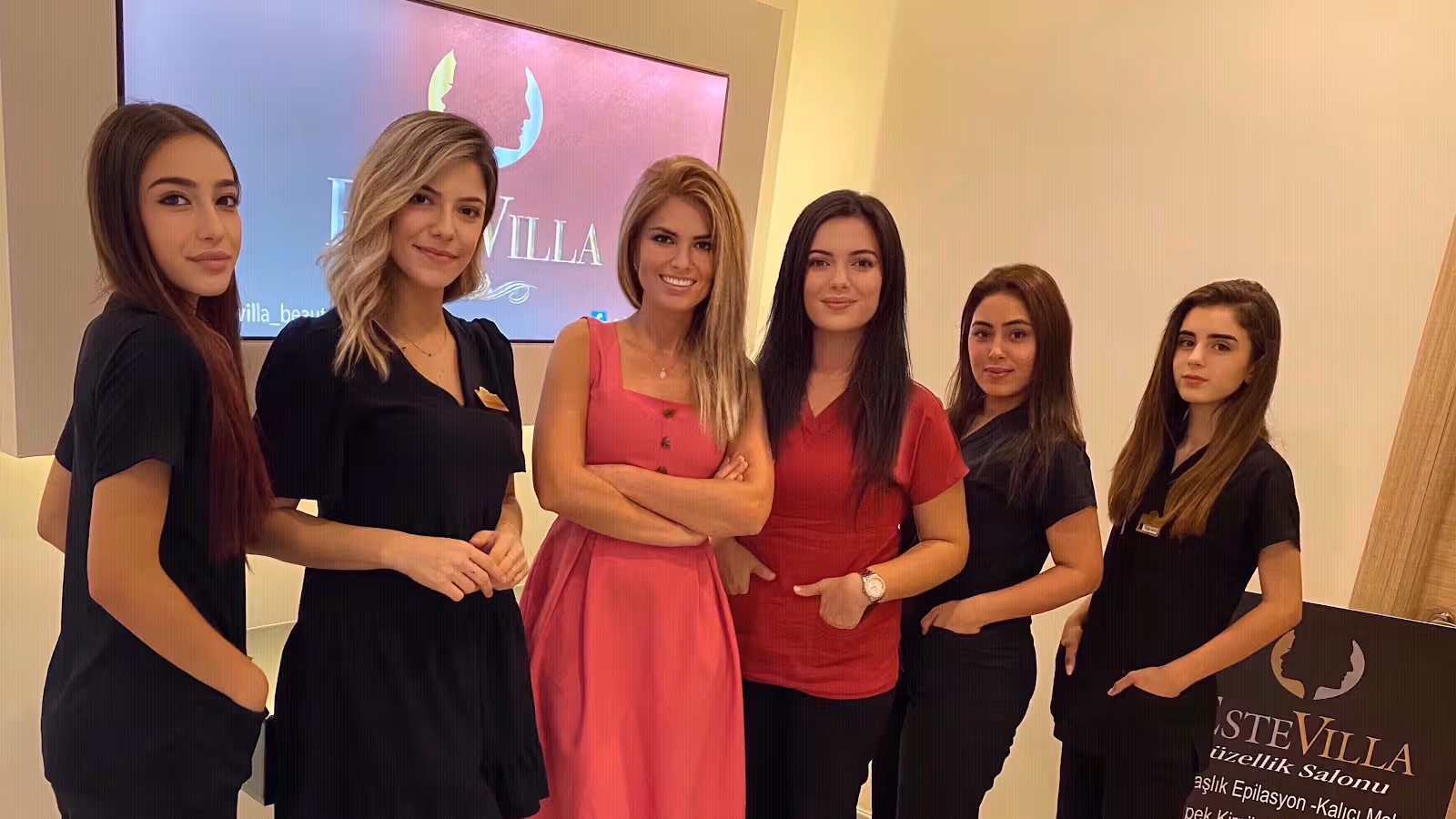 ESTEVİLLA GÜZELLİK SALONU — Güzellik Salonları, Karşıyaka · fotoğraf 1