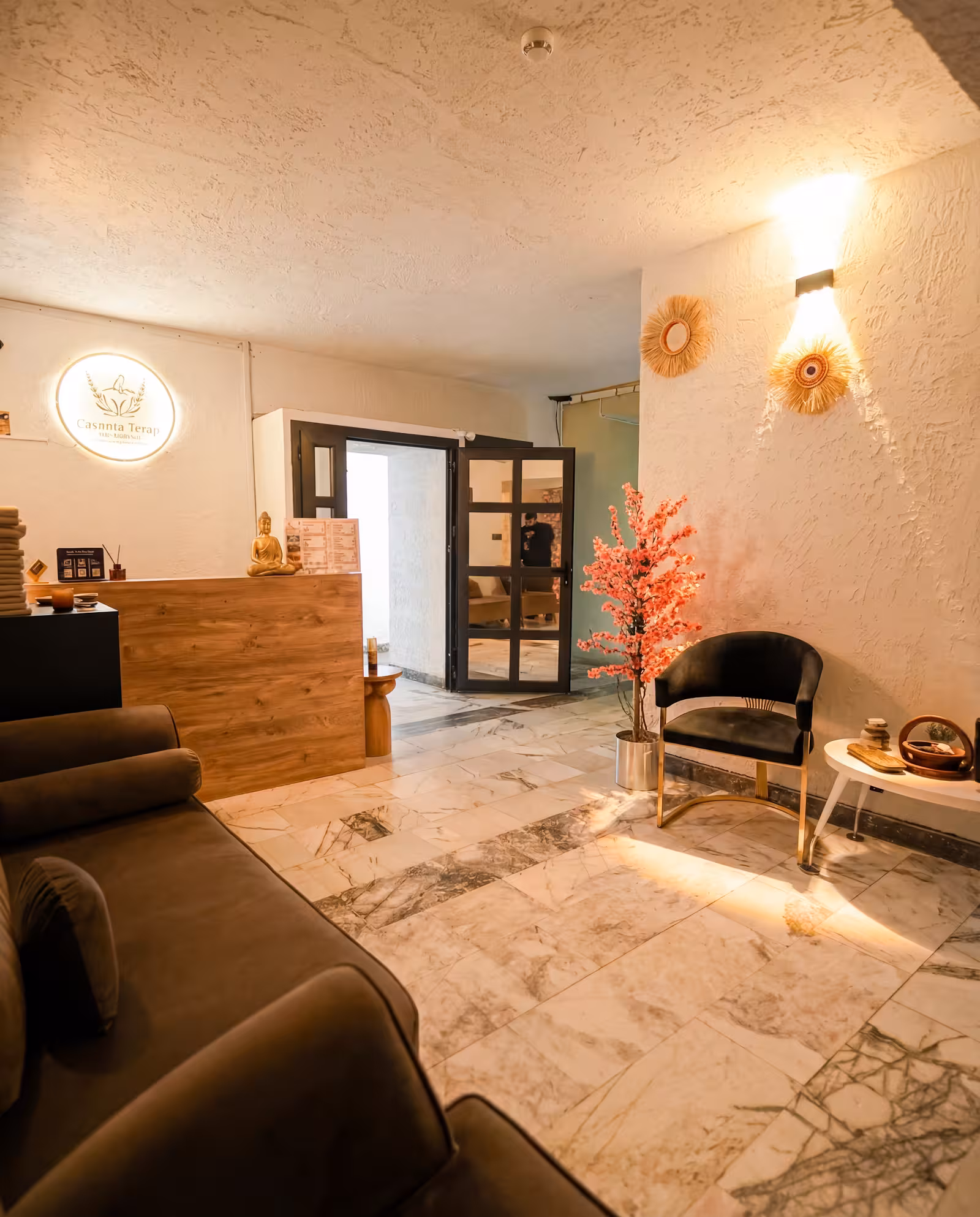 Revita Masaj Salonu - Spa Wellness — SPA ve Masaj Merkezleri, Konak · fotoğraf 2