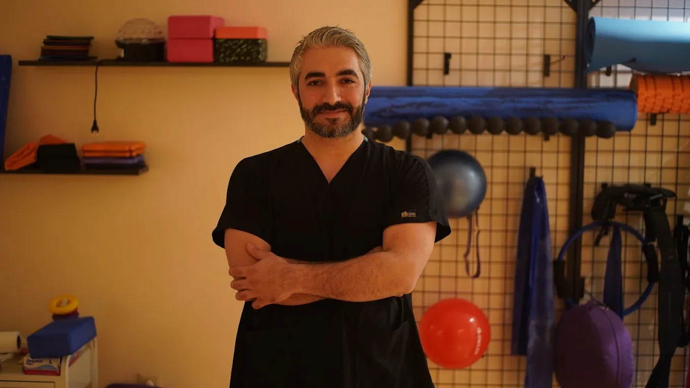 Kadıköy Fizyoterapist Onur Yalçın — Fizyoterapistler, Kadıköy · fotoğraf 1