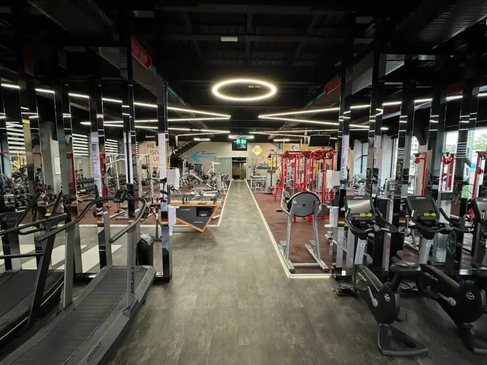 Okyanusfly Spor Merkezi / Ümraniye - Şerifali — Yüzme Havuzları, Ümraniye · fotoğraf 2