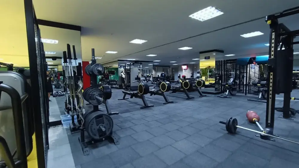 Arnavutköy Sağlıklı Yaşam Spor Merkezi — Yüzme Havuzları, Arnavutköy · fotoğraf 3
