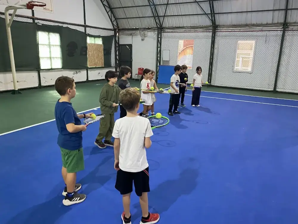 Ata Yüzme Kursu - Ataşehir Yüzme Havuzu — Yüzme Havuzları, Ümraniye · fotoğraf 3