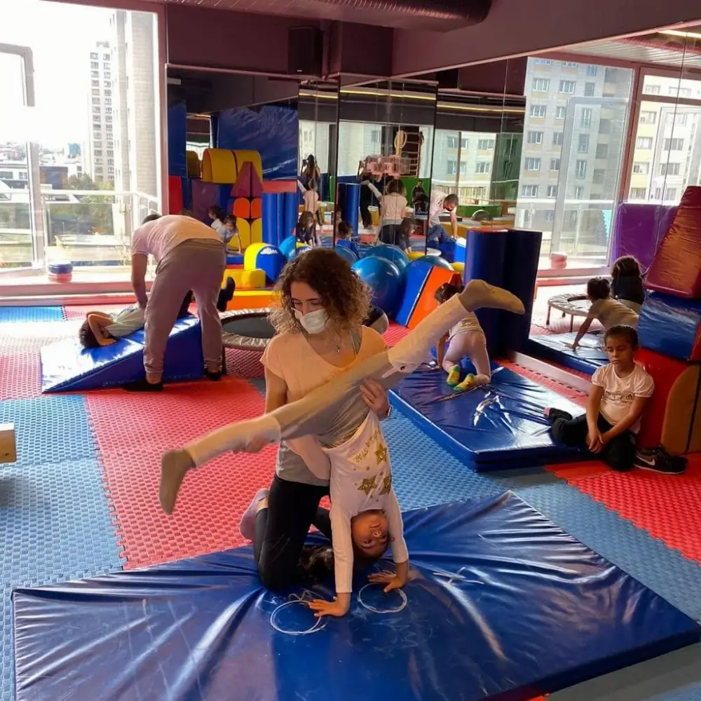 İndigo Hareket Eğitim Merkezi — Yüzme Havuzları, Ataşehir · fotoğraf 4