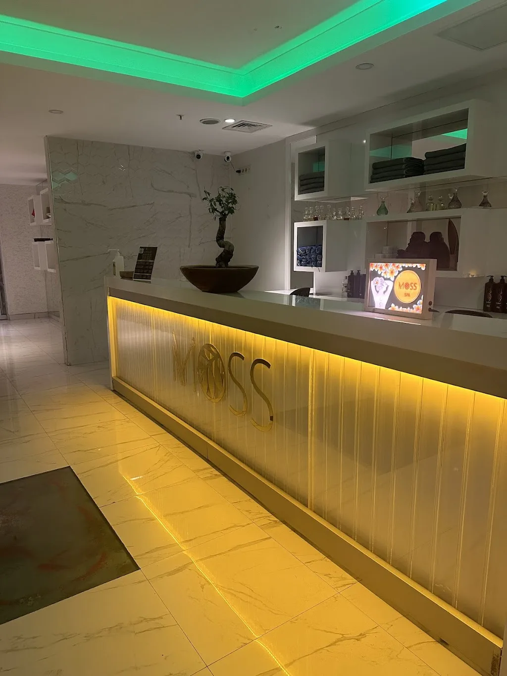 MOSS SPA / Ataşehir — Yüzme Havuzları, Ataşehir · fotoğraf 1