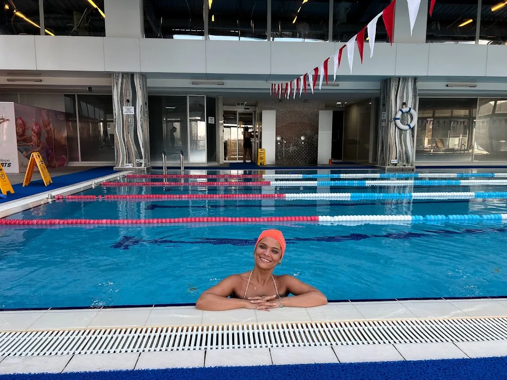 Yeditepe Sports Yüzme Akademi — Yüzme Havuzları, Ataşehir · fotoğraf 1