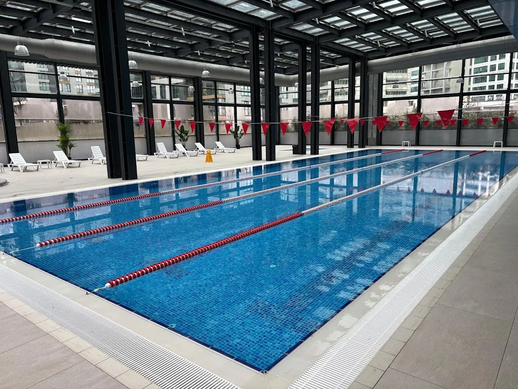Marmara Spor Ümraniye Yüzme Kursu — Yüzme Havuzları, Ümraniye · fotoğraf 1