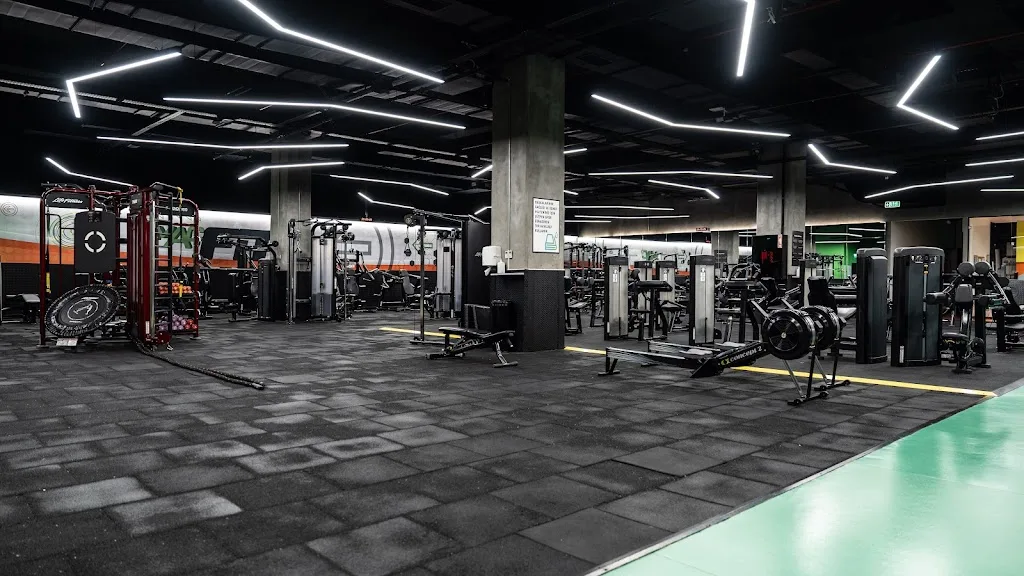 MACFit Watergarden — Yüzme Havuzları, Ataşehir · fotoğraf 1