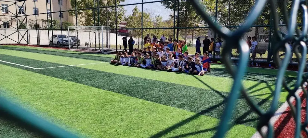 İBB Bayrampaşa Hidayet Türkoğlu Spor Kompleksi — Yüzme Havuzları, Bayrampaşa · fotoğraf 4