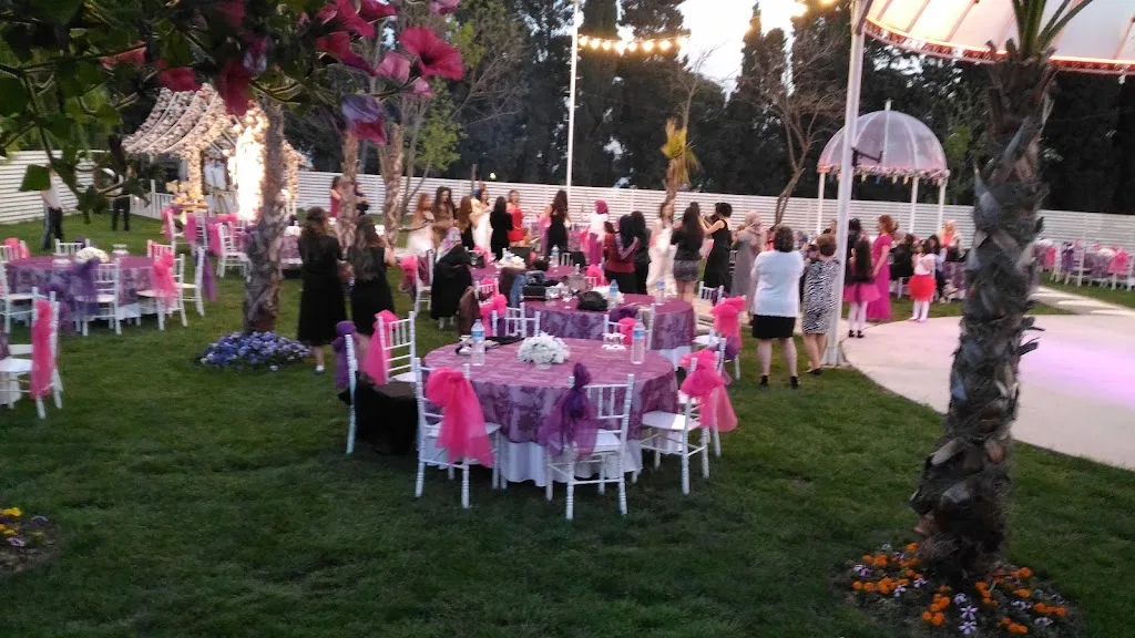 Balaban Sosyal Tesisleri Yüzme Havuzu — Yüzme Havuzları, Avcılar · fotoğraf 1