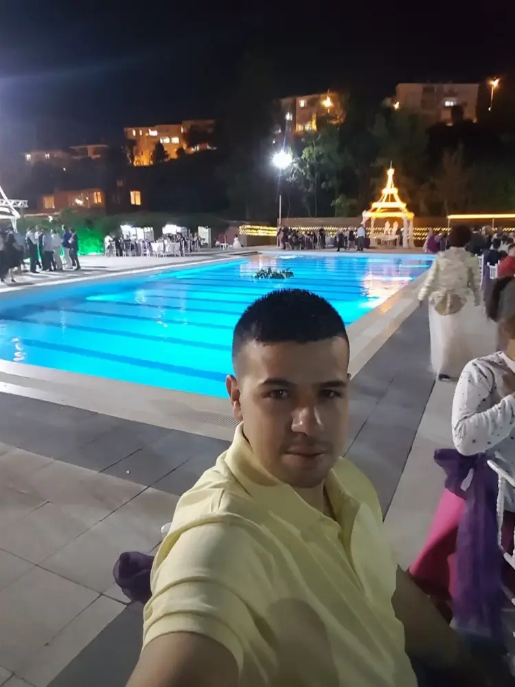 Balaban Sosyal Tesisleri Yüzme Havuzu — Yüzme Havuzları, Avcılar · fotoğraf 3