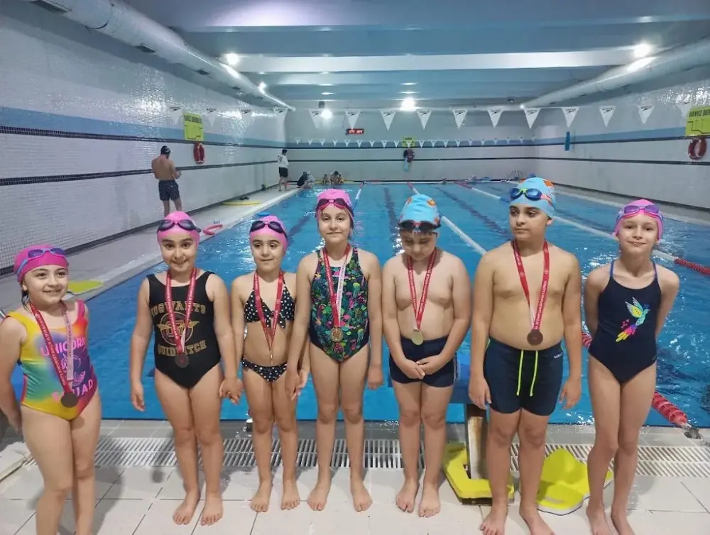 Avcılar Spor Kulübü — Yüzme Havuzları, Avcılar · fotoğraf 4