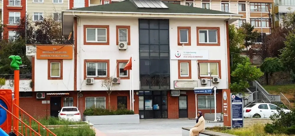 Hamidiye Yüzme Havuzu ve Spor Kompleksi — Yüzme Havuzları, Kağıthane · fotoğraf 3