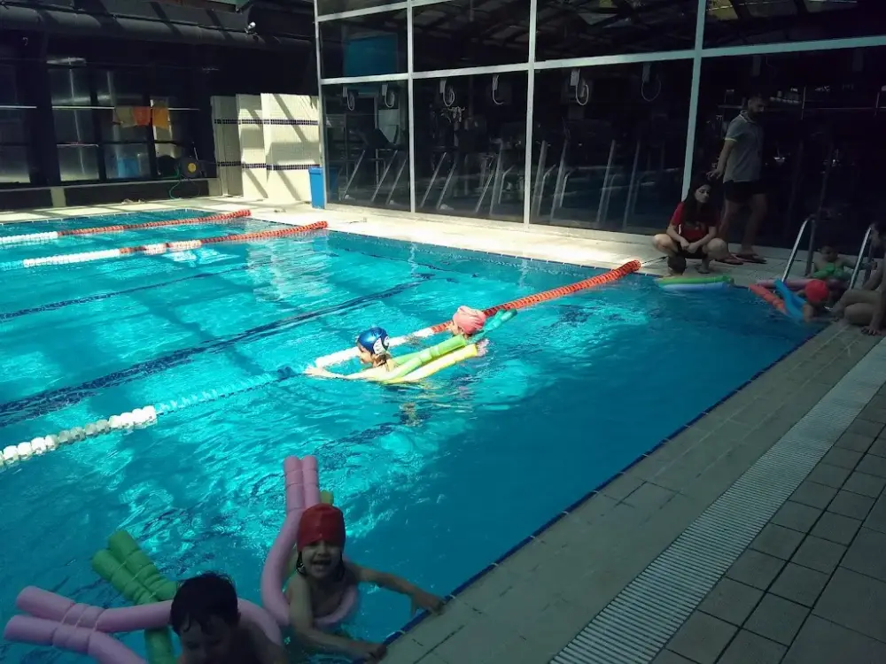 Şelale Sporium — Yüzme Havuzları, Kağıthane · fotoğraf 2
