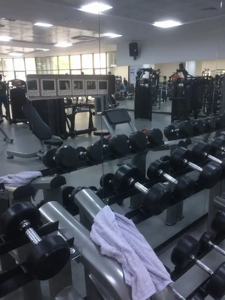 Hamidiye Spor Merkezi — Yüzme Havuzları, Kağıthane · fotoğraf 4