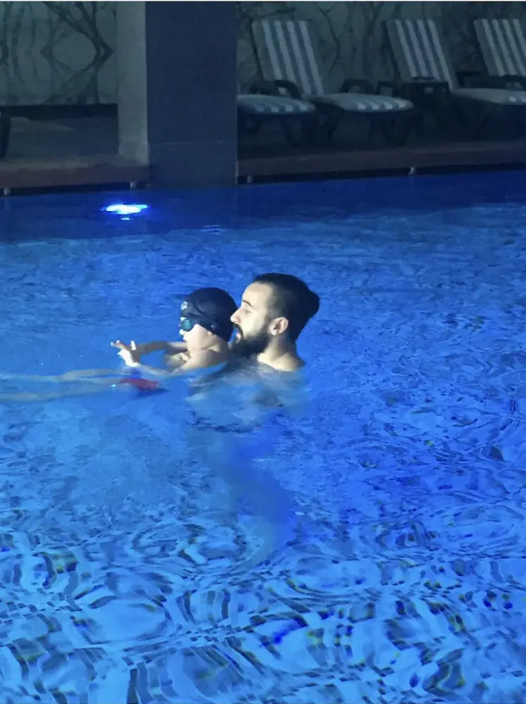 2 Kol 1 Nefes — Yüzme Havuzları, Sarıyer · fotoğraf 3