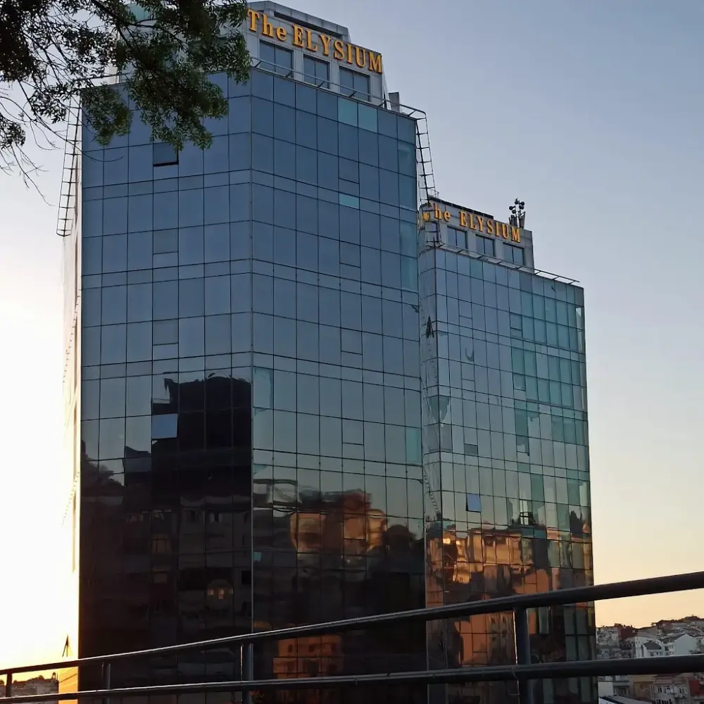 Taksim Yüzme Kursu - Altınbilek Spor Kulübü — Yüzme Havuzları, Şişli · fotoğraf 2