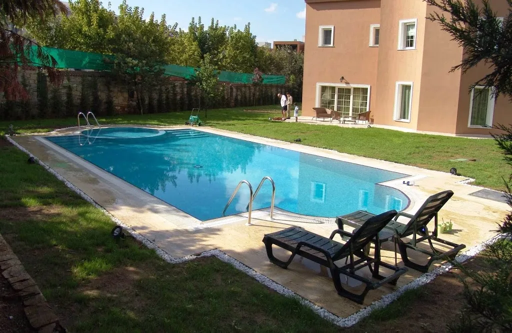 Göksu Havuz — Yüzme Havuzları, Kağıthane · fotoğraf 1