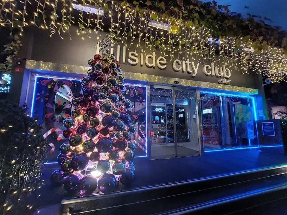 Hillside City Club Etiler — Yüzme Havuzları, Beşiktaş · fotoğraf 2