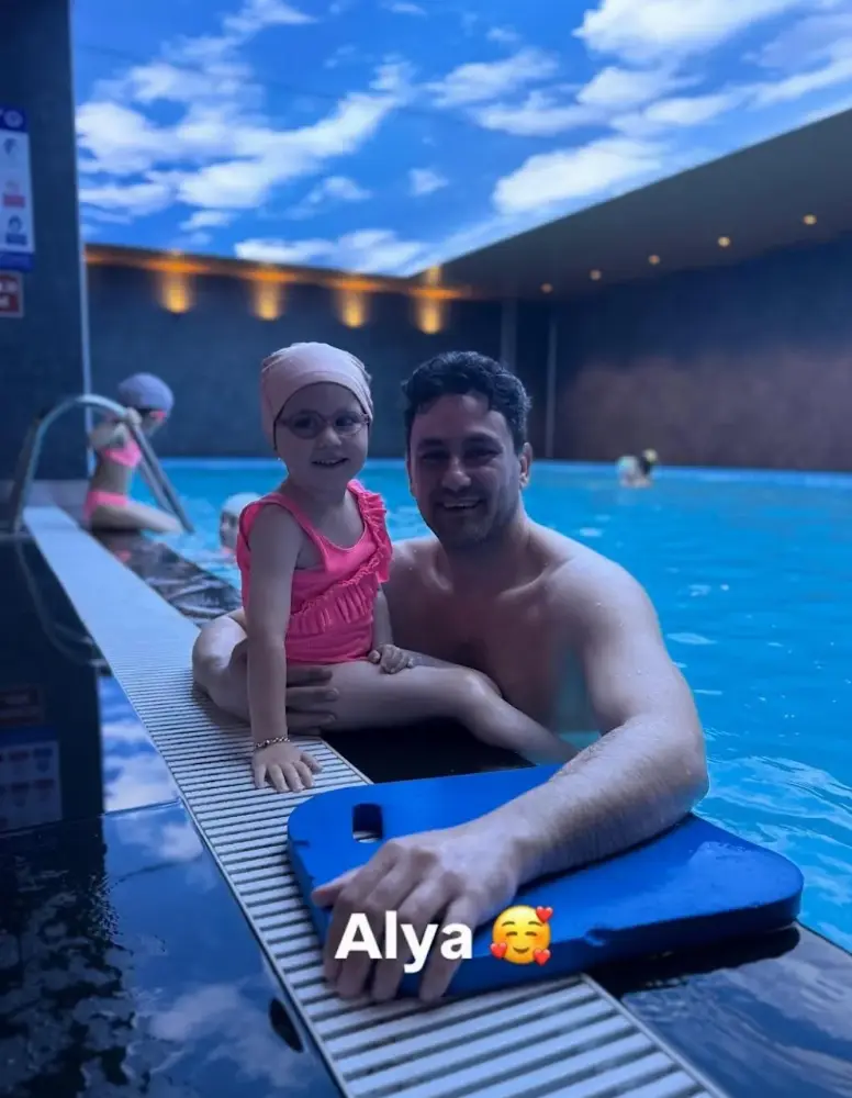 Zirve Yüzme Kulübü — Yüzme Havuzları, Güngören · fotoğraf 2