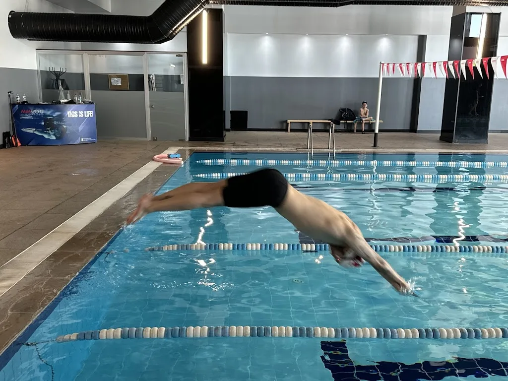 Swim Right Yüzme Kursu İstanbul / Swimming Coach — Yüzme Havuzları, Beşiktaş · fotoğraf 1