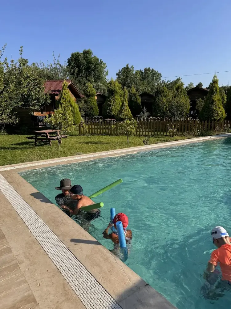 Swim Right Yüzme Kursu İstanbul / Swimming Coach — Yüzme Havuzları, Beşiktaş · fotoğraf 3
