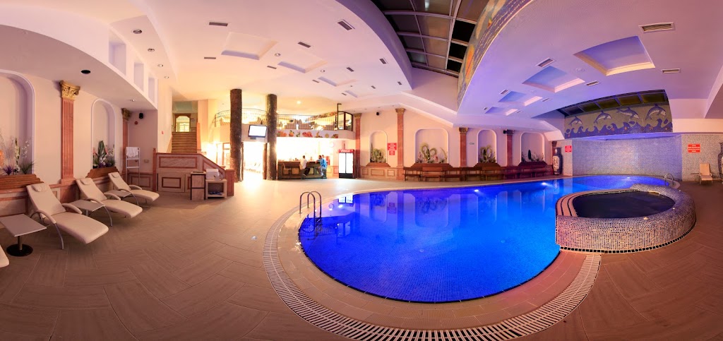 Flowers Health Club