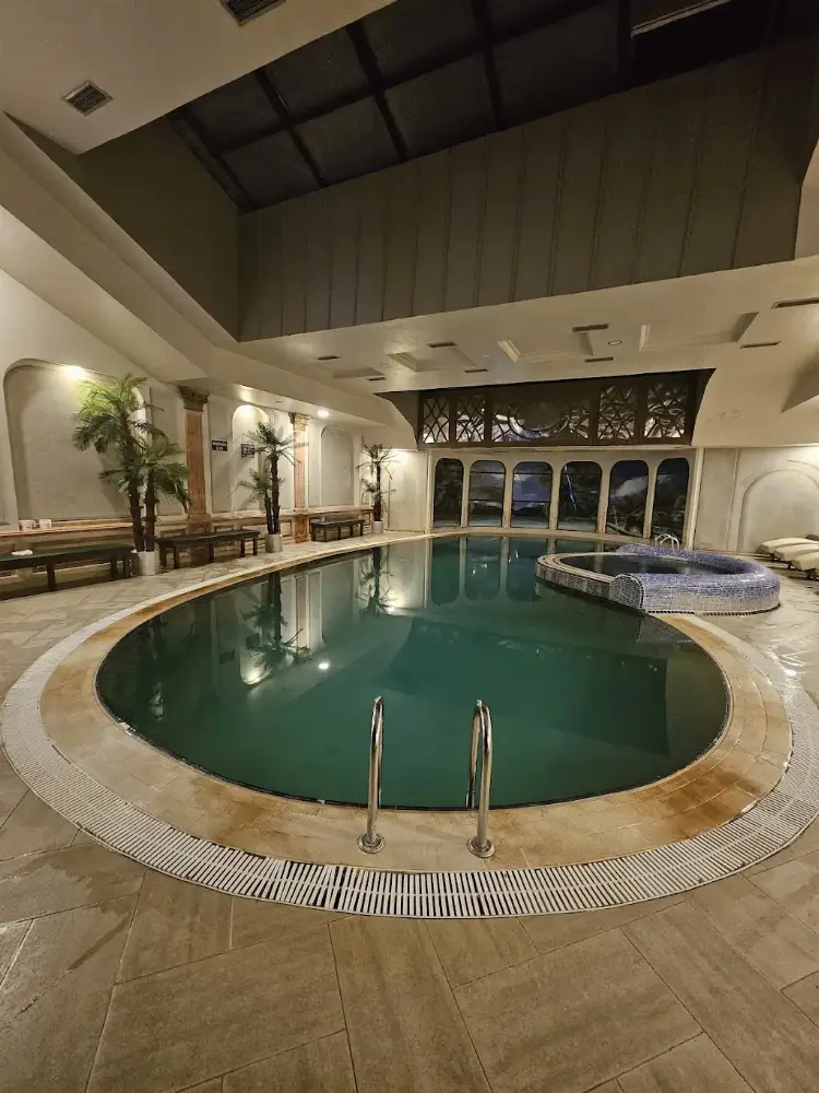 Flowers Health Club — Yüzme Havuzları, Bakırköy · fotoğraf 3