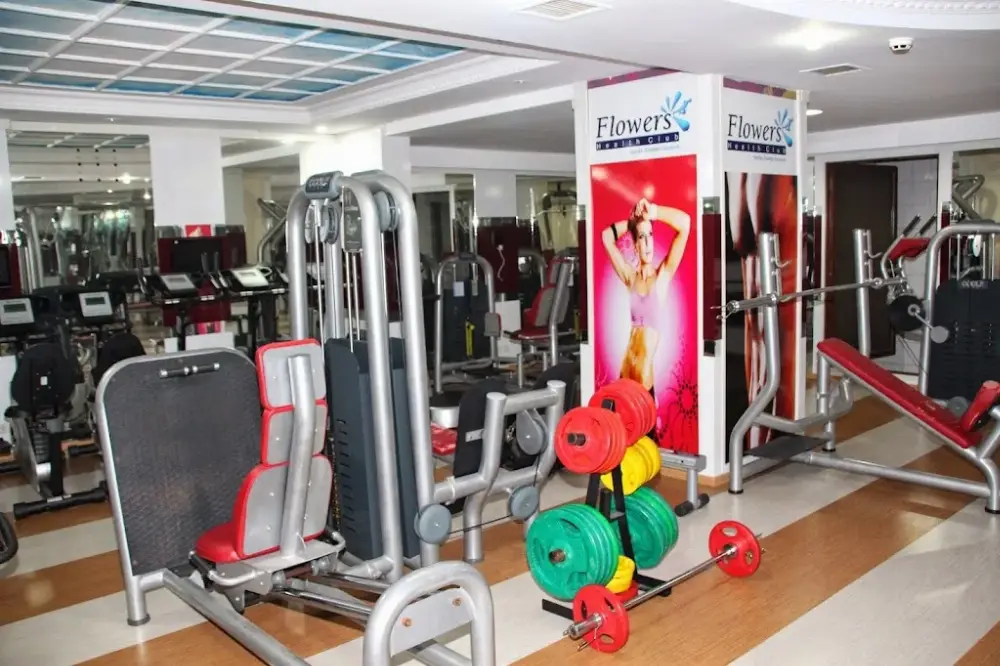 Flowers Health Club — Yüzme Havuzları, Bakırköy · fotoğraf 4