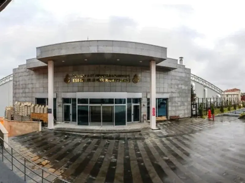 İBB Esenler Spor Kompleksi — Yüzme Havuzları, Esenler · fotoğraf 4
