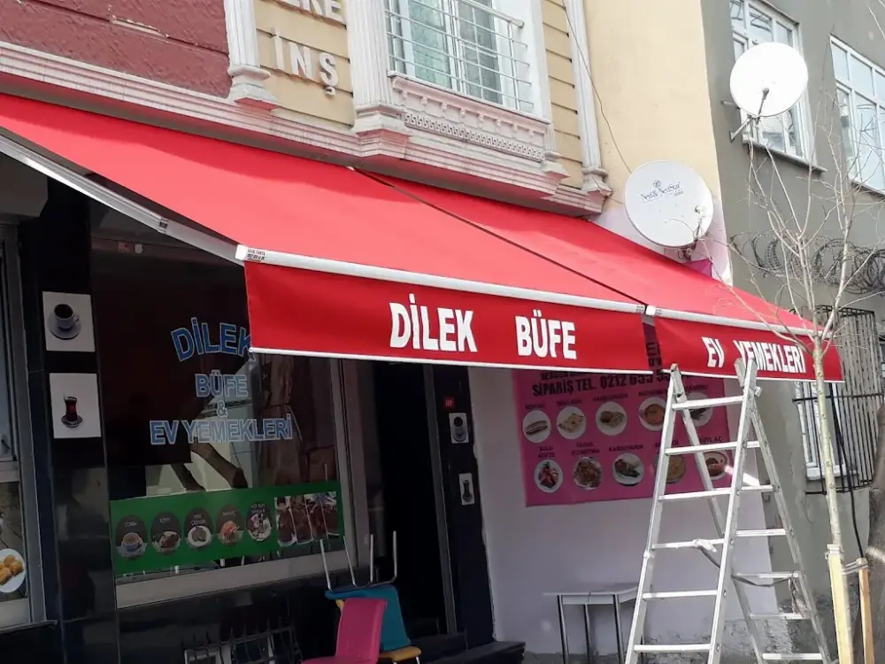 15 Temmuz Semt Yüzme Havuzu — Yüzme Havuzları, Bağcılar · fotoğraf 4